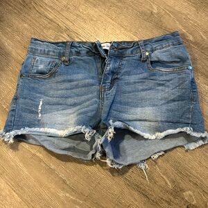 Size 7 blue jean shorts